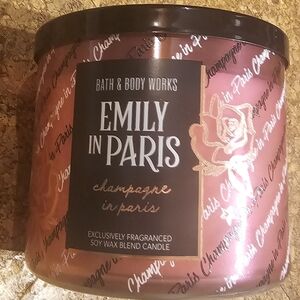 BRAND NEW Limited Edition 3-Wick Emily in Paris Champagne in Paris Candle
